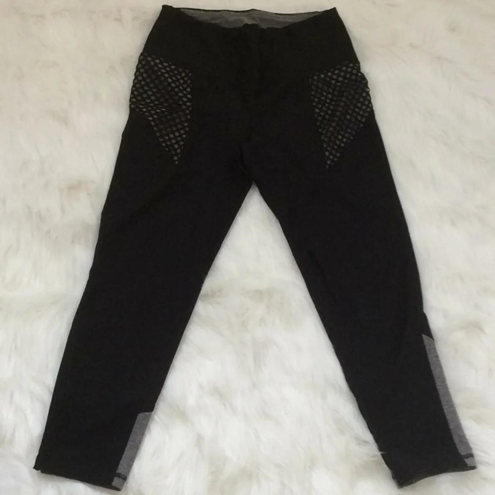 RBX Capri Workout Leggings.‎